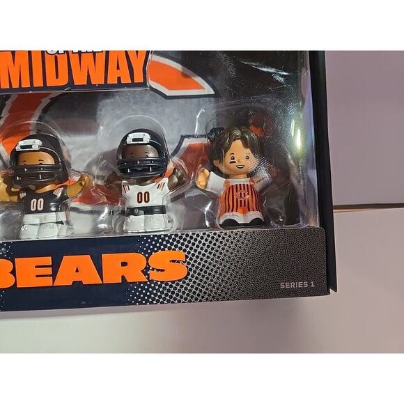 Fisher-Price Little People Collector NFL- CHICAGO BEARS -Exclusive Set NEW - Picture 5 of 11